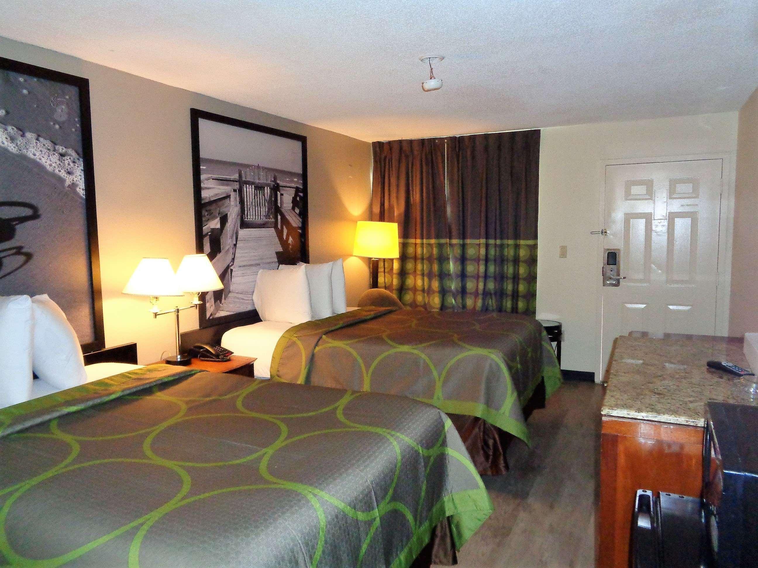 Super 8 By Wyndham Gulfport Biloxi Airport Motel Luaran gambar