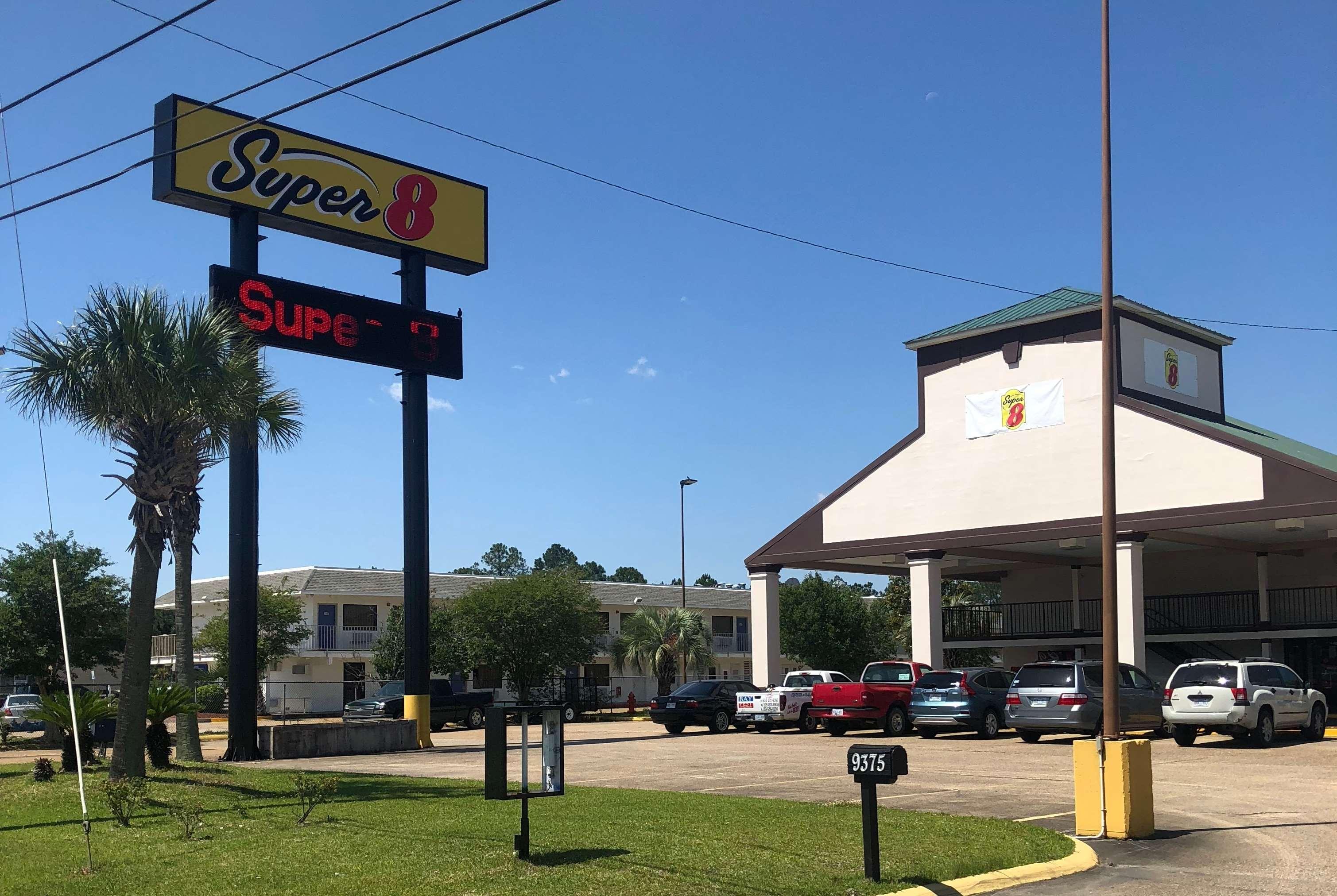Super 8 By Wyndham Gulfport Biloxi Airport Motel Luaran gambar